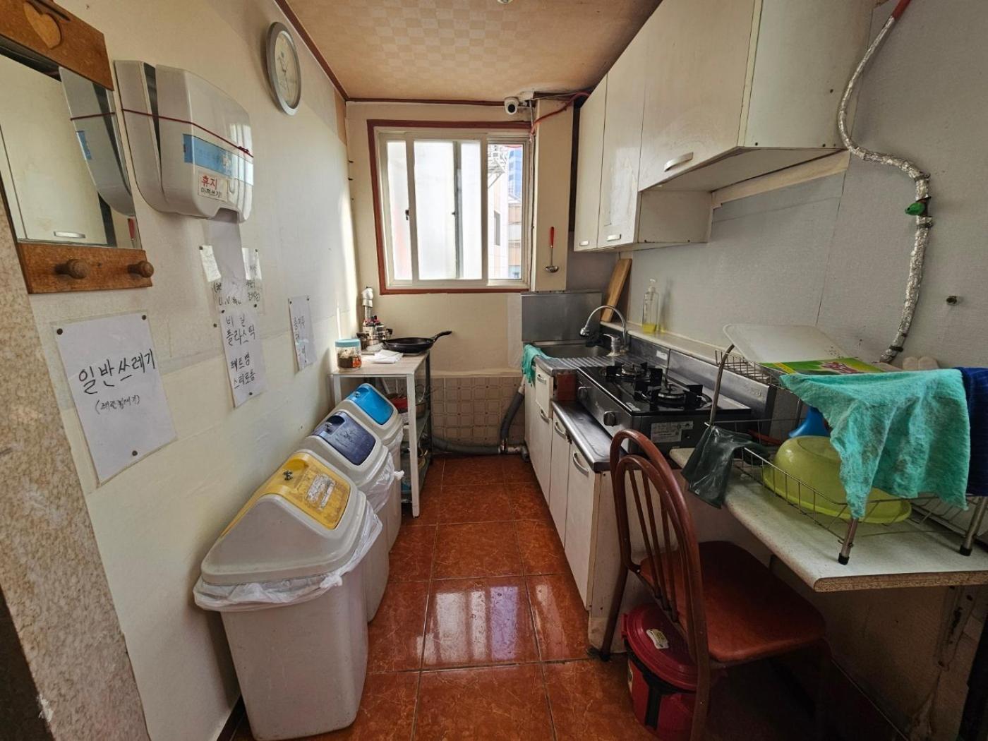 Mokhwatel Hostel ปูซาน ภายนอก รูปภาพ